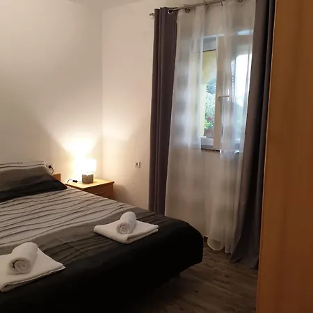 Apartment Mlinaric *