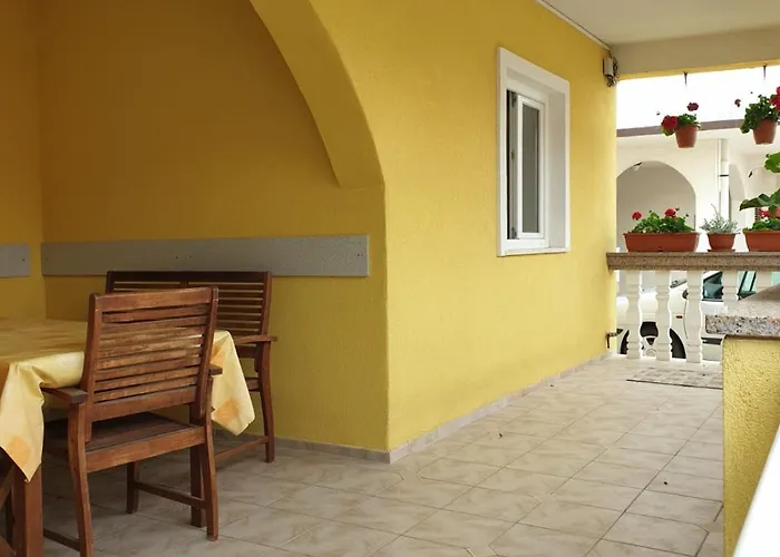 Mlinaric Apartman Vir